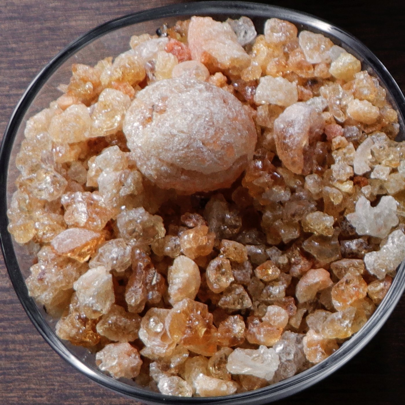 Acacia seyal (Talha) gum fragments in a glass bowl